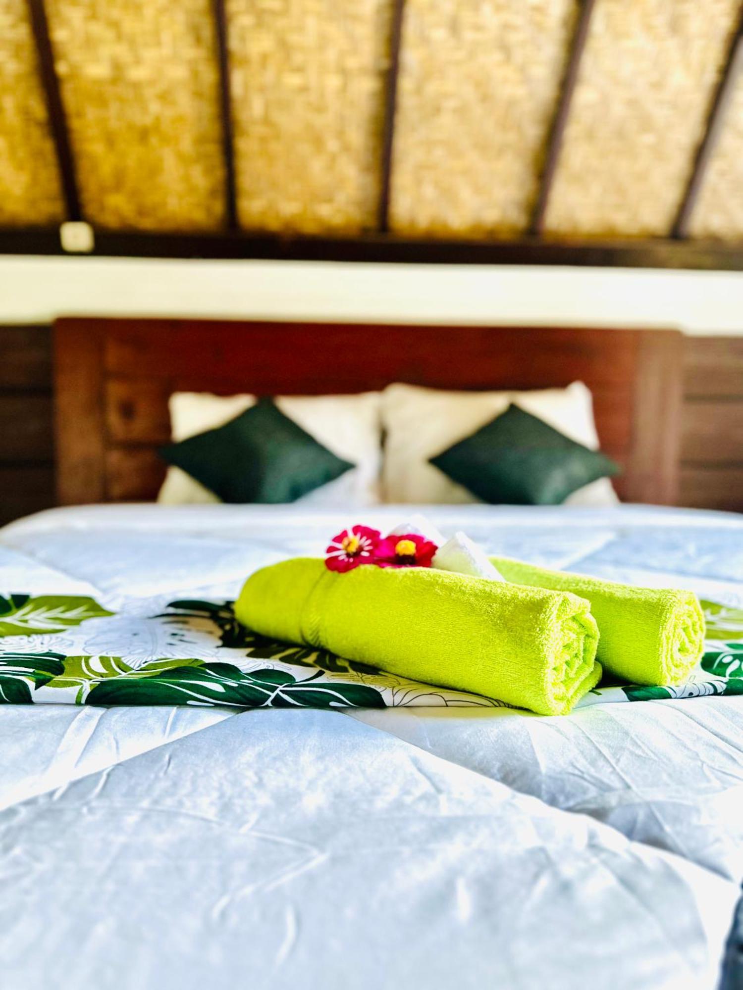 Ampik Batur With Private Hot Springs Bed and Breakfast Kubupenlokan Eksteriør billede